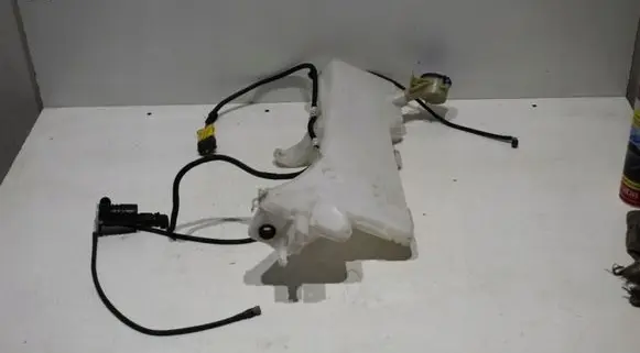Citroen DS7 Crossback Windshield washer fluid reservoir/tank 9830836980