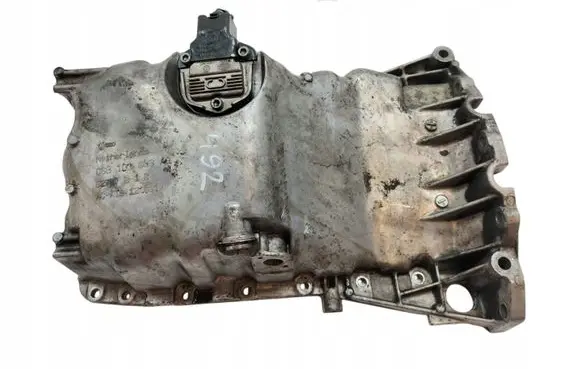 Volkswagen PASSAT B5.5 Oil sump 06B103603AQ