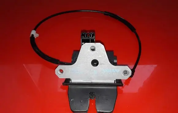 Volvo S60 Tailgate/trunk/boot lock/catch/latch 31335051