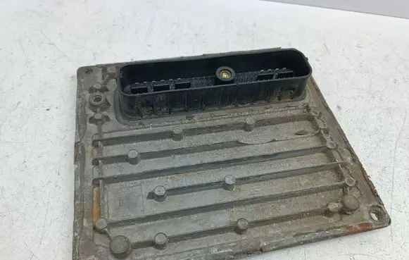 Ford Fiesta Engine control unit/module 6S6112A650TB S118763026B 8EAB