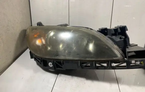 Mazda 3 I Headlight/headlamp BN8V50151