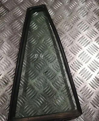 Toyota RAV 4 (XA30) Rear vent window glass 43R00122