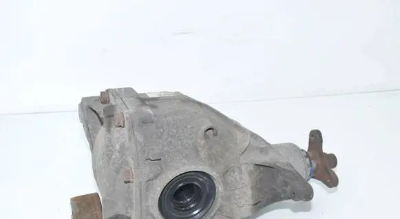 BMW 5 F10 F11 Rear differential 7630824 33107630824 33107630825
