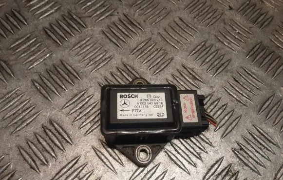 Mercedes-Benz E W211 Yaw turn rate sensor 0025426618 A0025426618
