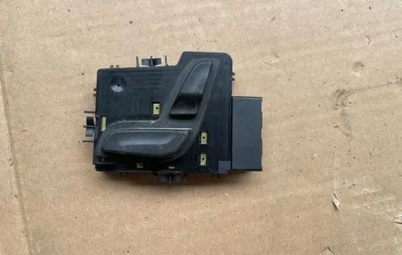 Mercedes-Benz C W205 Seat control switch A2059052702