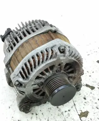 Renault Laguna III Generator/alternator 8200654785 A004TJ0282 2V210A