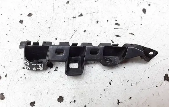 Volkswagen PASSAT B7 Front bumper mounting bracket 3AA807183