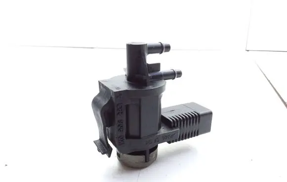Audi A6 S6 C6 4F Turbo solenoid valve 1K0906283A