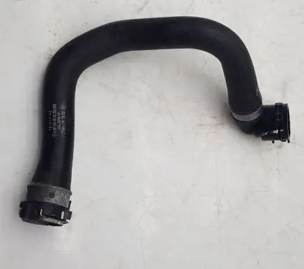 Mercedes-Benz Sprinter W907 W910 Engine coolant pipe/hose A9075010800