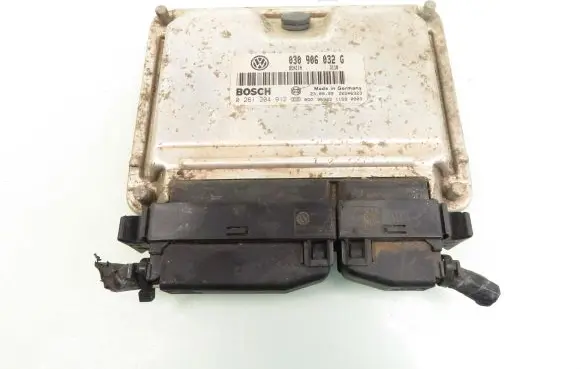 Volkswagen Polo III 6N 6N2 6NF Engine control unit/module 0261204912 030906032G
