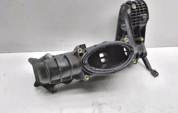 Mercedes-Benz C W204 Intake manifold A6510900037