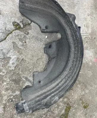 Mercedes-Benz C W204 Rear mudguard 
