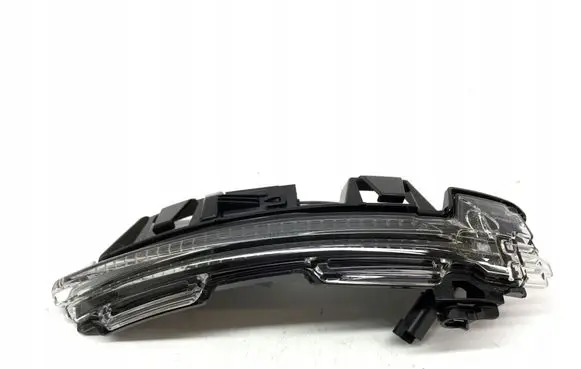 Polestar 2 Mirror indicator light 32244601