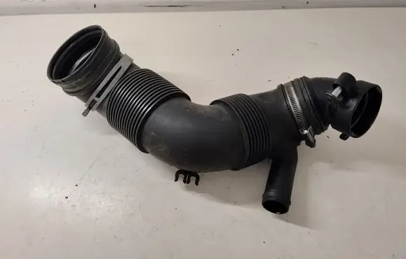 Skoda Superb B6 (3T) Air intake hose/pipe 3C0129654 3C0129635