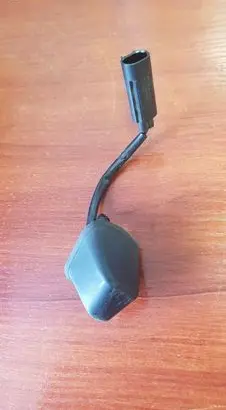 Windshield washer spray nozzle