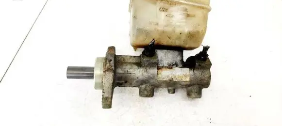 Mercedes-Benz ML W163 Master brake cylinder