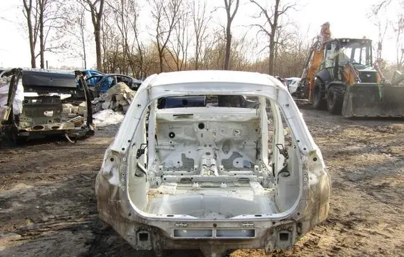 Suzuki Vitara (LY) Rear bodywork 