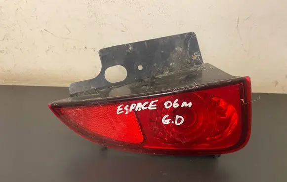 Renault Espace IV Rear fog light 8200027154