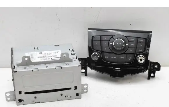 Chevrolet Cruze Radio/CD/DVD/GPS head unit 22923803