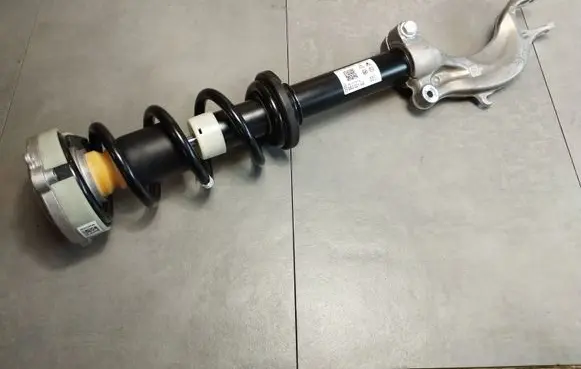 Audi A5 Front shock absorber/damper 8B3413031AG