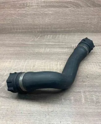BMW X5 E53 Engine coolant pipe/hose 7788266