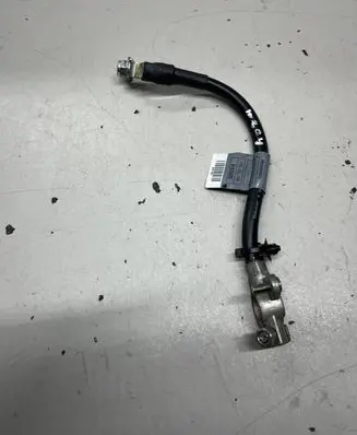 Mercedes-Benz C W204 Positive cable (battery) 2001385 61035585 060109
