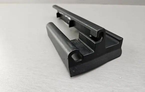 BMW 7 E65 E66 Front driver seat rail trim 7007697 52107007697 7007695