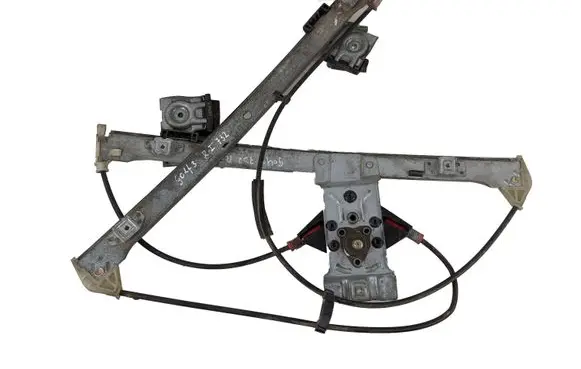 Volkswagen Golf III Front door manual window regulator 