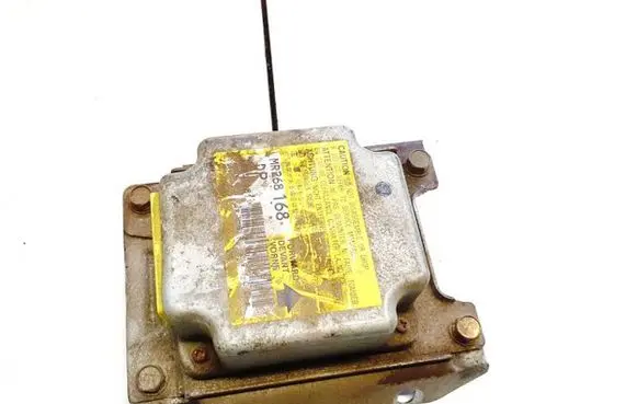 Mitsubishi Pajero Sport I Airbag control unit/module mr268168 x6t41181