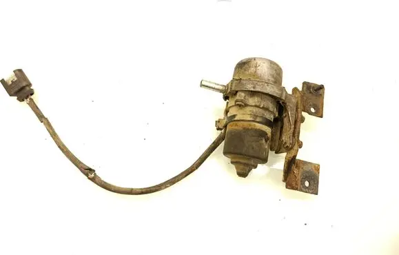 Mercedes-Benz ML W163 Vacuum pump