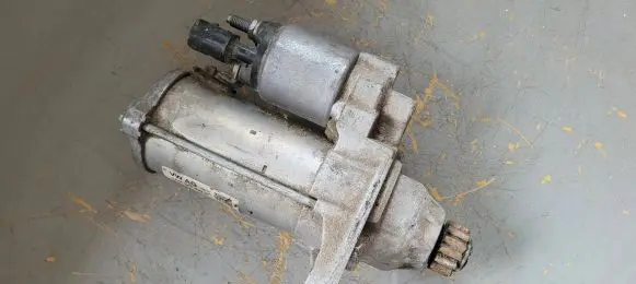 Volkswagen Golf VII Starter motor 0AM911023R 06032014 0001179522