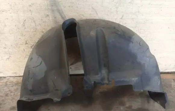 Audi A2 Front wheel arch liner splash guards 8Z0810171C