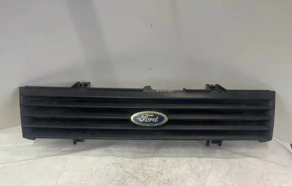 Ford Escort Front grill 81AG8150AA