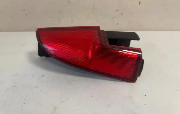 Rear tail light reflector