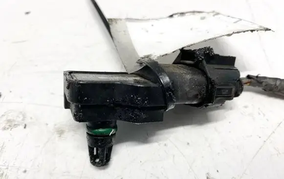 Honda CR-V Air pressure sensor 0281006118