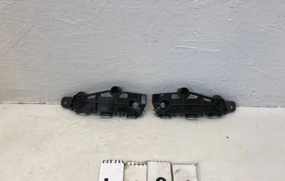 Lexus RX V Front bumper mounting bracket 52535-48060