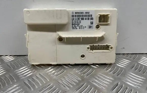 Mercedes-Benz E C207 W207 Other control units/modules A2079004400