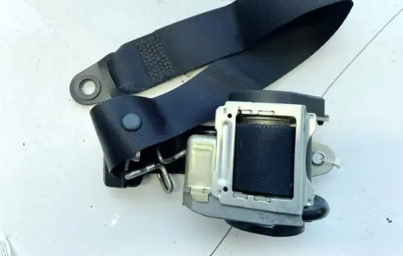 Ford Fusion Front seatbelt 2s6aa61294ef