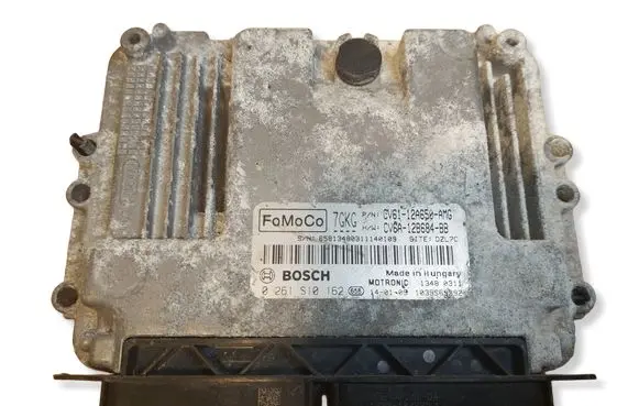 Ford Focus Engine control unit/module ECU 0261S10162 CV6112A650AMG CV6A12B684BB