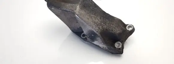 Audi A4 S4 B5 8D Engine mounting bracket 8D0199307L