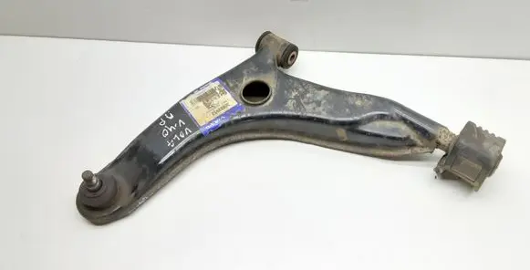 Volvo S40, V40 Front lower control arm/wishbone