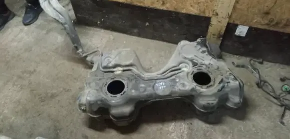 Skoda Superb B6 (3T) Fuel tank 