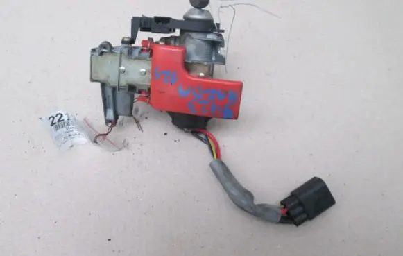Mazda 121 SM Ignition lock