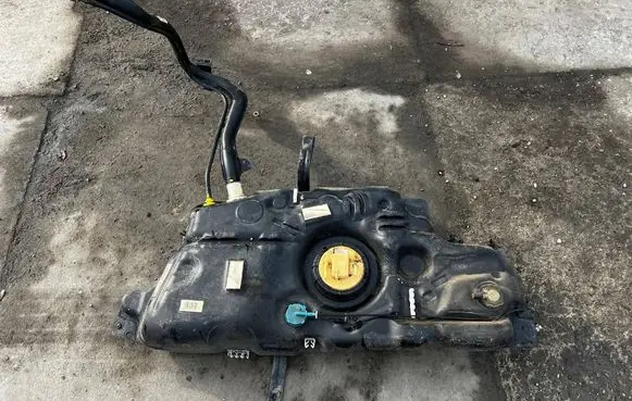 Peugeot 308 In-tank fuel pump 9674722680 9801660680