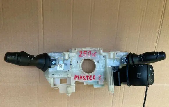 Renault Master III Fog light switch 681720005R
