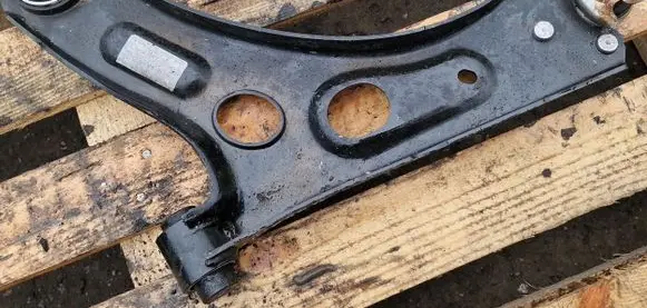 Peugeot 208 Rear control arm