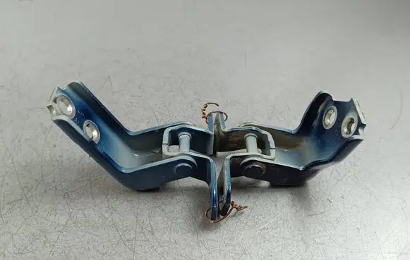Front door hinge set