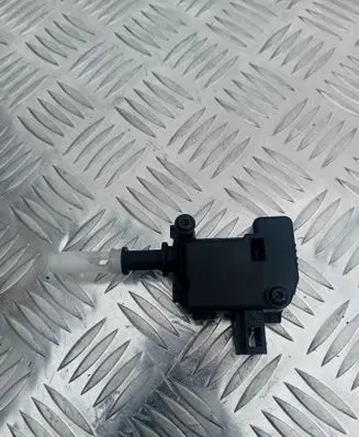 Porsche Cayenne (9PA) Tailgate lock latch 7L5827761A
