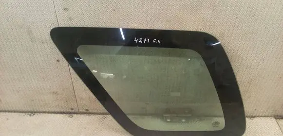 Ford Maverick Rear side window 