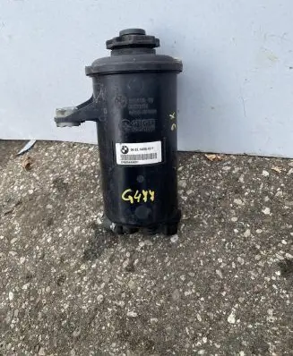 BMW X6 E71 Power steering fluid tank/reservoir LH685445601 10617211